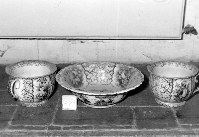 servizio da toeletta - manifattura italiana (metà sec. XIX)