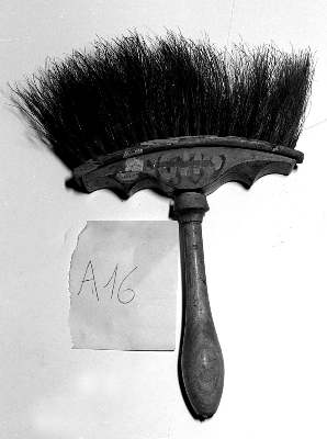 spazzola da camino - produzione italiana (sec. XIX)