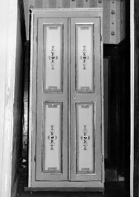 armadio - produzione toscana (fine/ inizio secc. XVIII/ XIX)