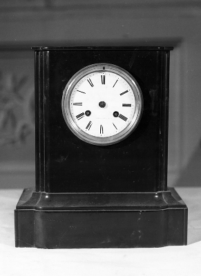 orologio da tavolo - bottega emiliana (metà sec. XIX)