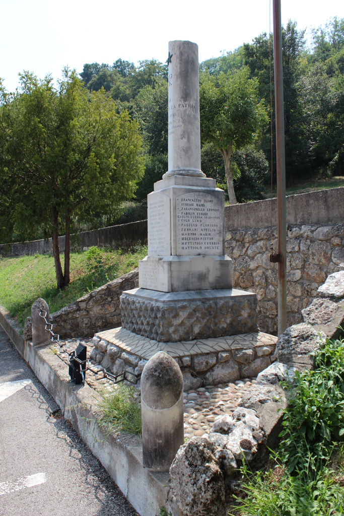 monumento ai caduti - a colonna spezzata - ambito vicentino (sec. XX, sec. XX)