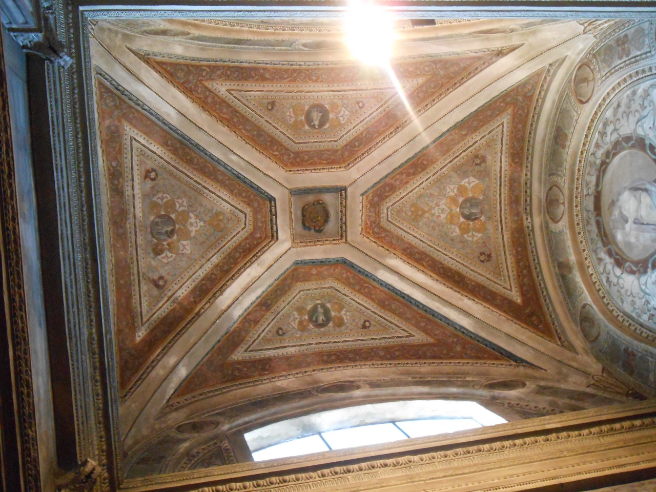 Santa Cecilia, Santa Barbara (decorazione plastico-pittorica, complesso decorativo) di Guazzi Anselmo, Pippi Giulio detto Giulio Romano (bottega) (sec. XVI)