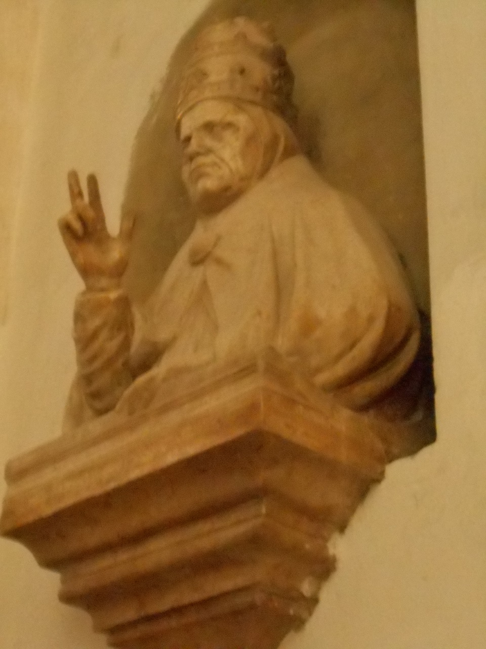 Pio II (busto, opera isolata) - bottega italiana (sec. XV)