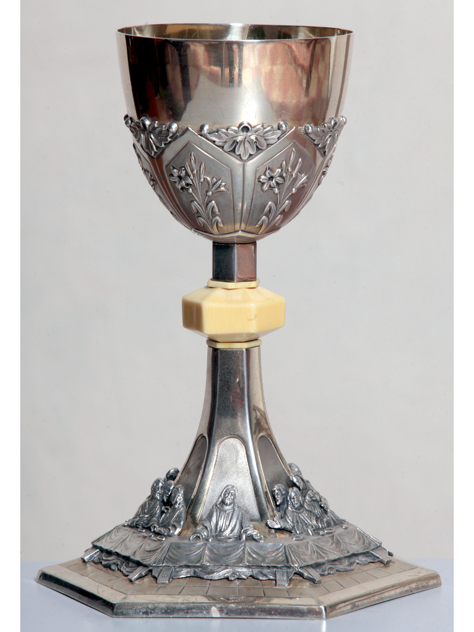 calice, opera isolata di Zuani M (XX)