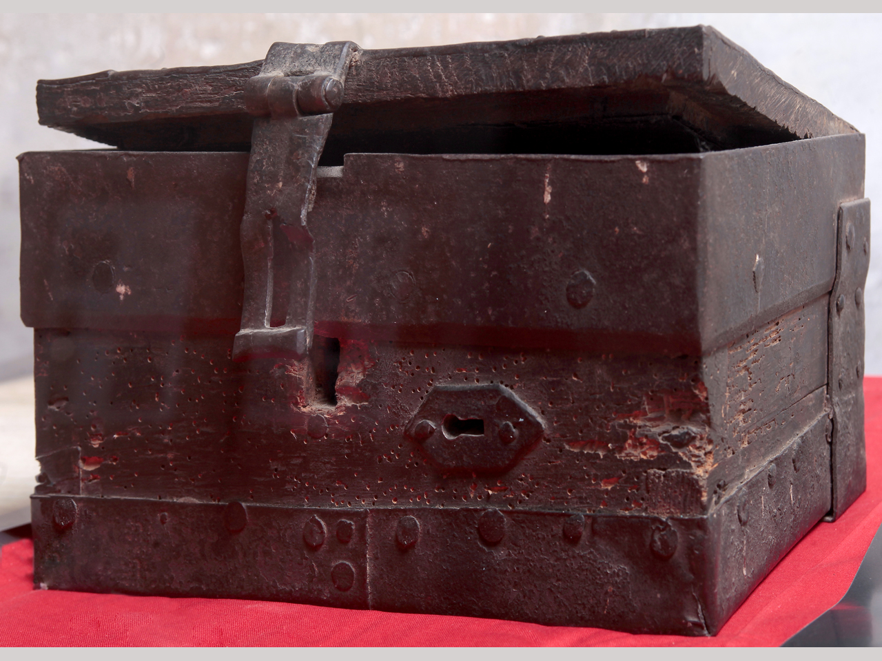 cassetta per elemosine, opera isolata - ambito mantovano (XVI)