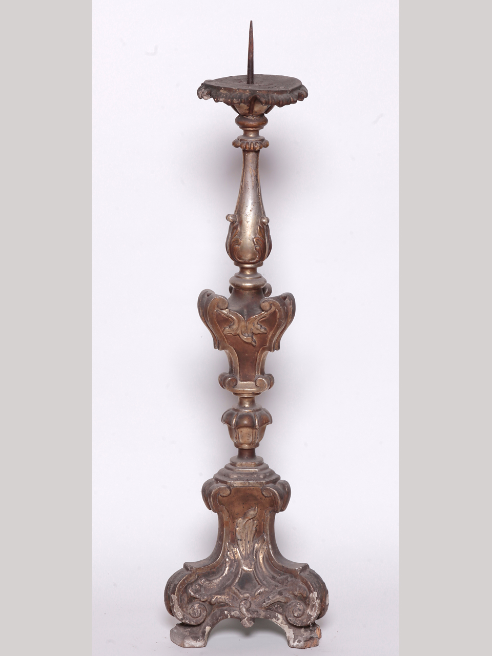 candeliere d'altare, opera isolata - ambito lombardo (XVIII)