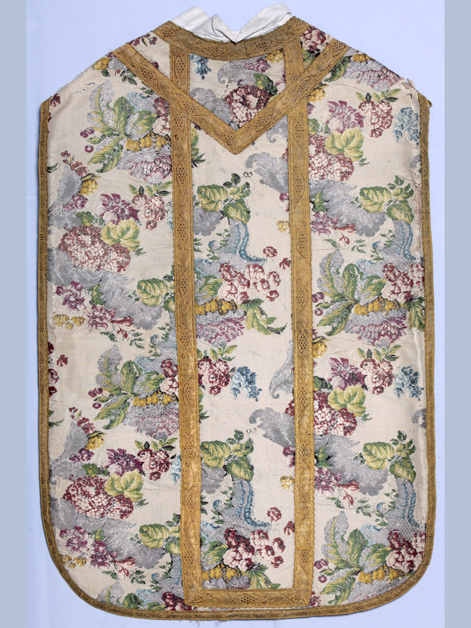 paramento liturgico, insieme - manifattura italiana (terzo quarto XVIII)