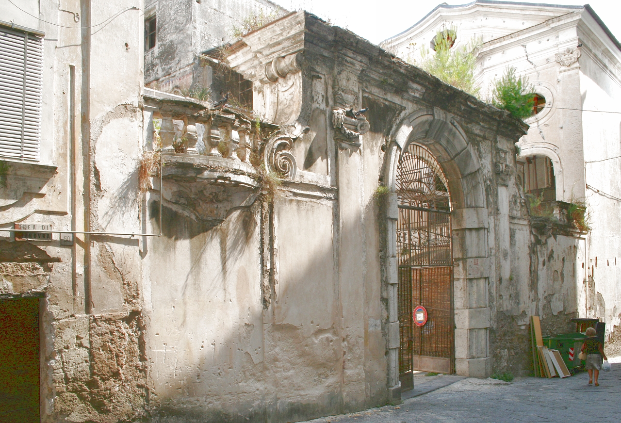 Palazzo Ruggi D'Aragona (palazzo) - Salerno (SA) 