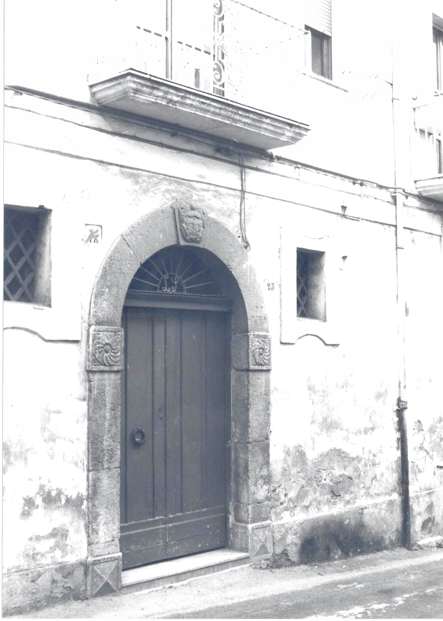 casa a schiera - Altavilla Irpina (AV)  (XIX, inizio)
