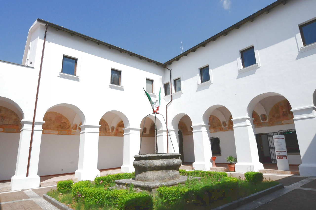 Chiostro del Convento della Misericordia (chiostro) - Montecorvino Pugliano (SA) 