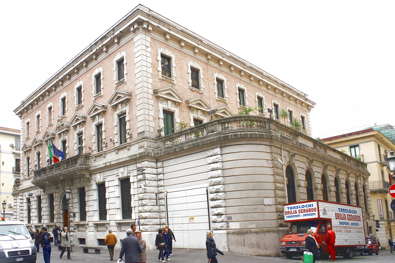 Banca d'Italia (edificio) - Salerno (SA) 