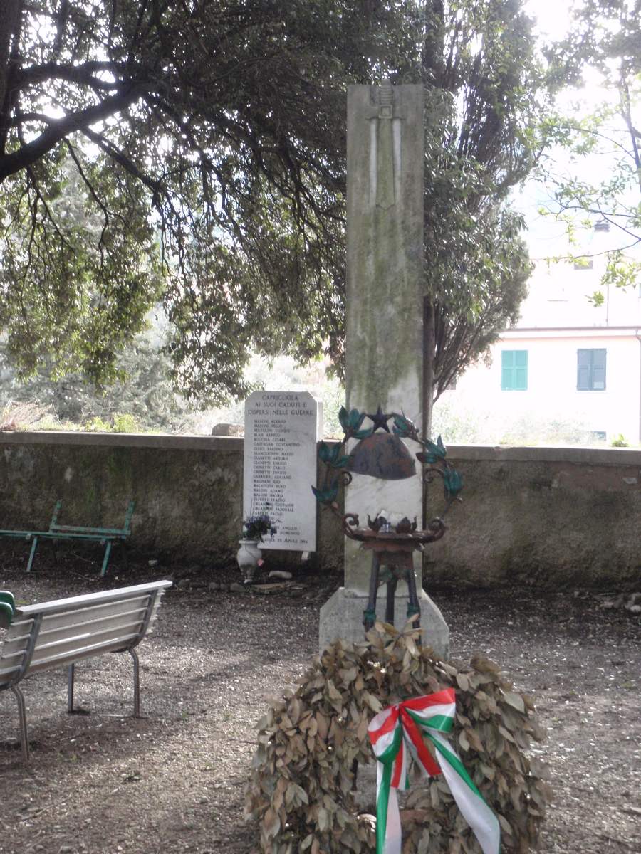 monumento ai caduti - ad obelisco - ambito toscano (secondo quarto Sec. XX)