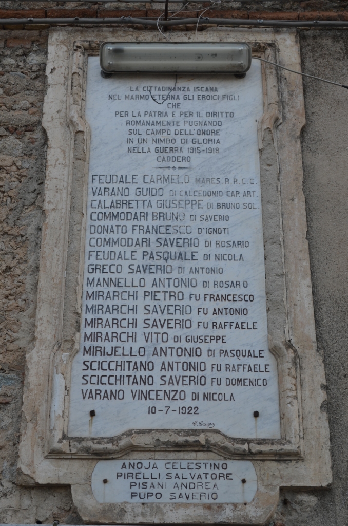 soggetto assente (lapide commemorativa ai caduti) - ambito calabrese (XX)