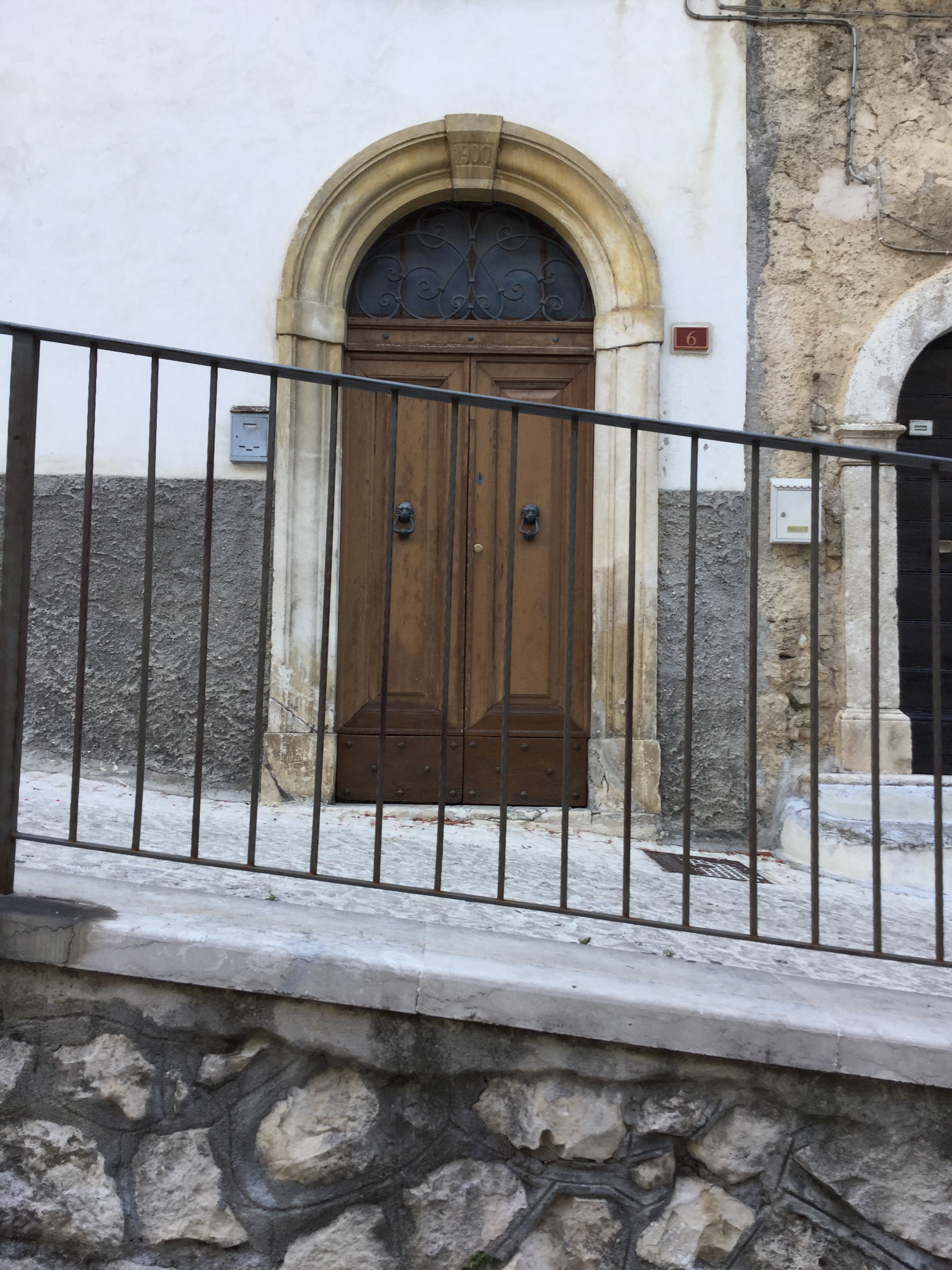 portale - ambito abruzzese (inizio sec. XX)