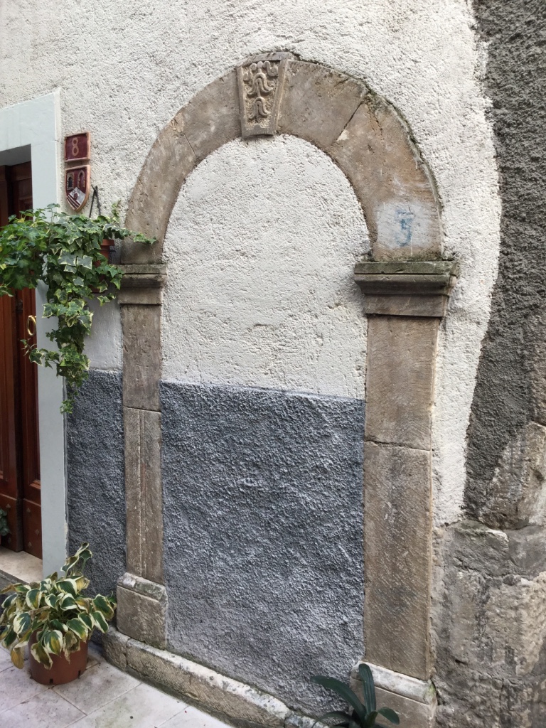 portale - ambito abruzzese (prima metà sec. XX)