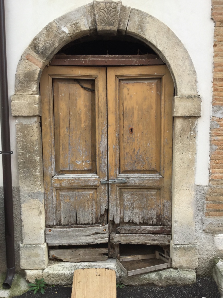 portale - ambito abruzzese (prima metà sec. XX)