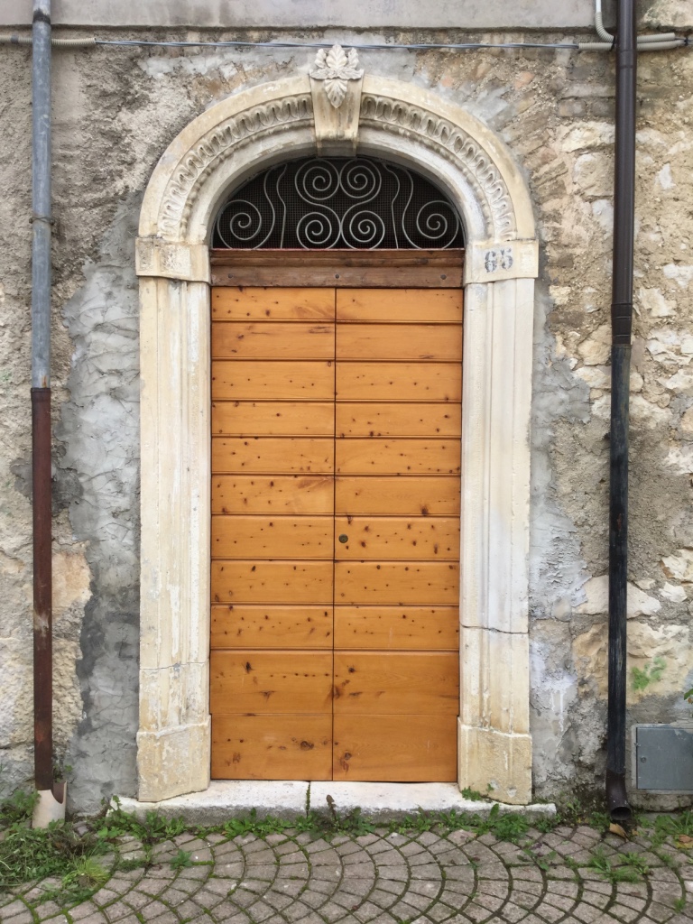 portale - ambito abruzzese (prima metà sec. XX)