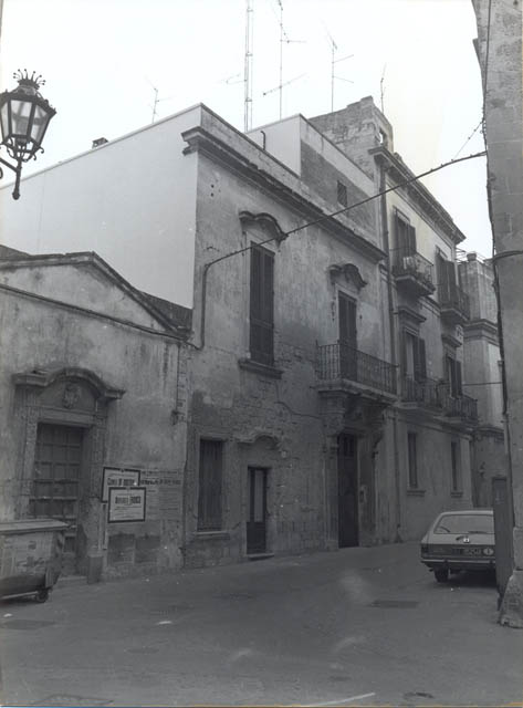 De Intru (palazzo) - Lecce (LE)  (XVIII)