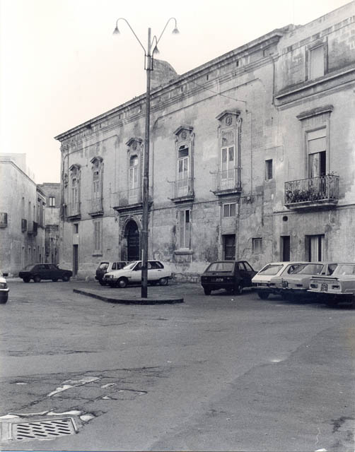 Casa palazzata Manieri (casa) - Lecce (LE)  (XVIII)