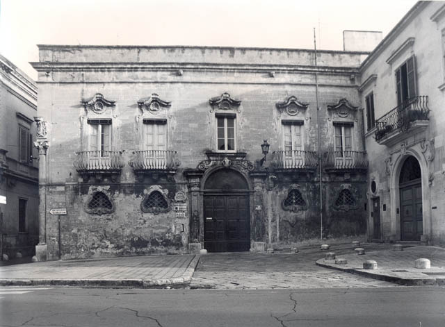 Tresca (palazzo) - Lecce (LE)  (XVIII)