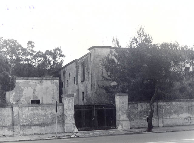Agostiniano di S. M. di Ognibene poi Caserma Vicinanza (convento) - Lecce (LE)  (XVII)