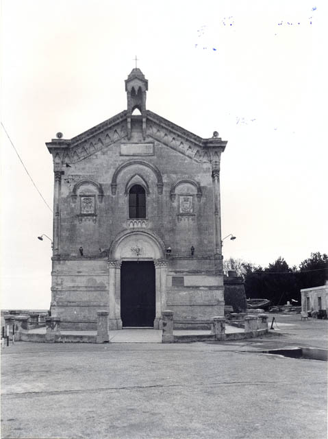S. Pietro in Bevagna, già torre fortificata (cappella) - Manduria (TA)  (XVI)