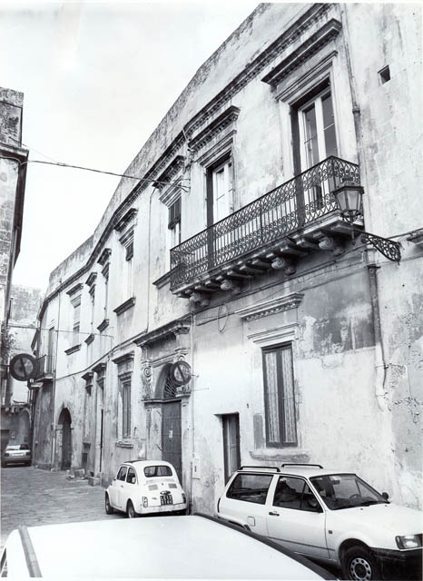 palazzo - Lecce (LE)  (XVI)