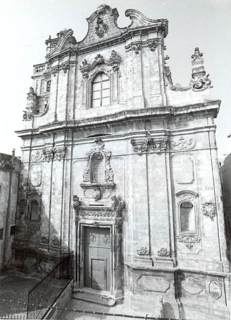 Carmelitano S. Maria Maddalena dei pazzi (monastero) - Ostuni (BR)  (XVIII; XX)