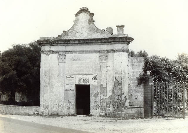 Cappella della Croce (cappella) - Copertino (LE) 