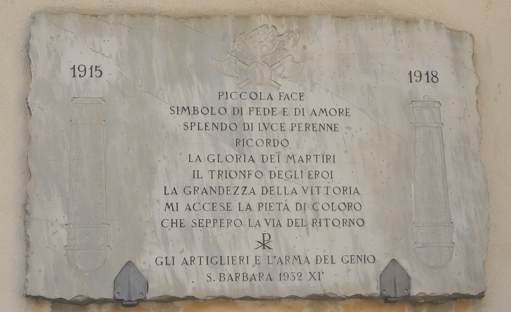 lapide commemorativa ai caduti, opera isolata - ambito Italia centrale (secondo quarto sec. XX)