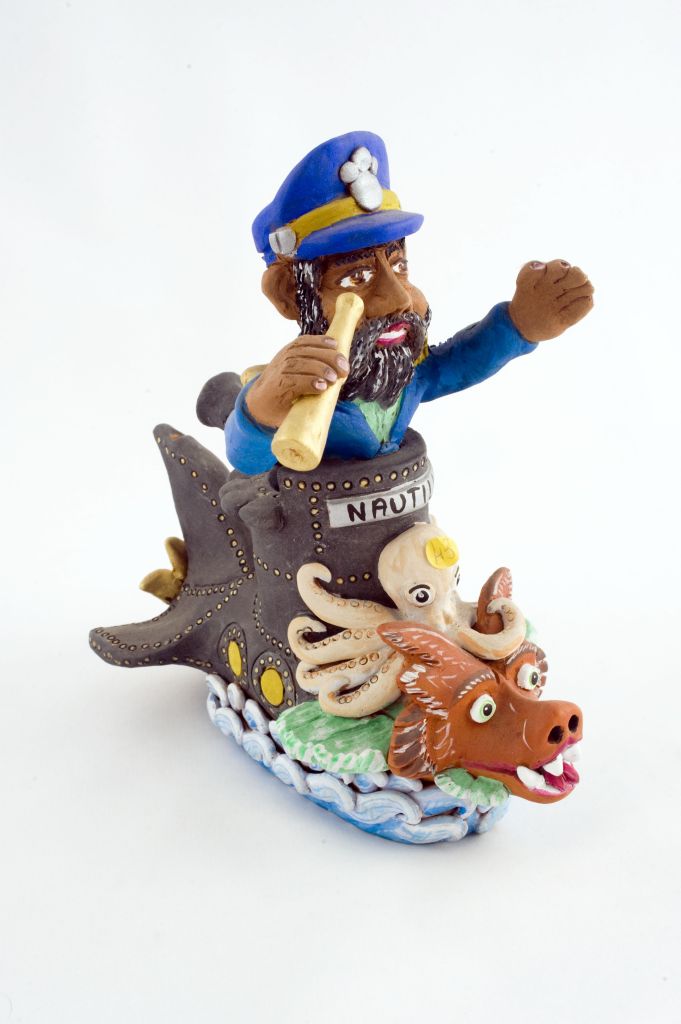 Nemo e il Nautilus - 20.000 leghe sotto i mari, uomo su imbarcazione (fischietto, a fessura interna, strumenti musicali) di Lasorella Filippo (figulo) - laboratorio (2006)