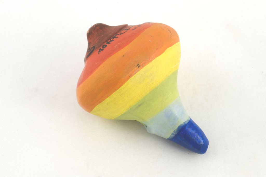 Trottola, trottola (fischietto, a fessura interna, strumenti musicali) di Vicari Gaetano - laboratorio (2004)