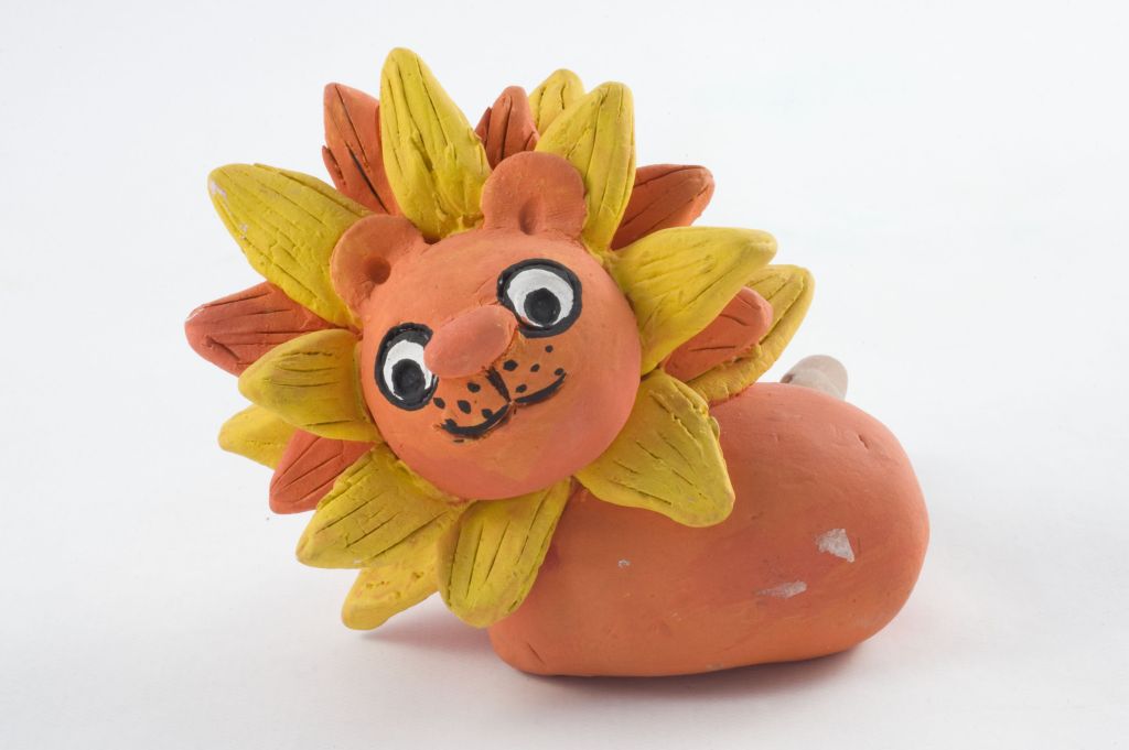 leone stilizzato (fischietto, a fessura interna, strumenti musicali) - scuola (1989 post - 2015 ante)