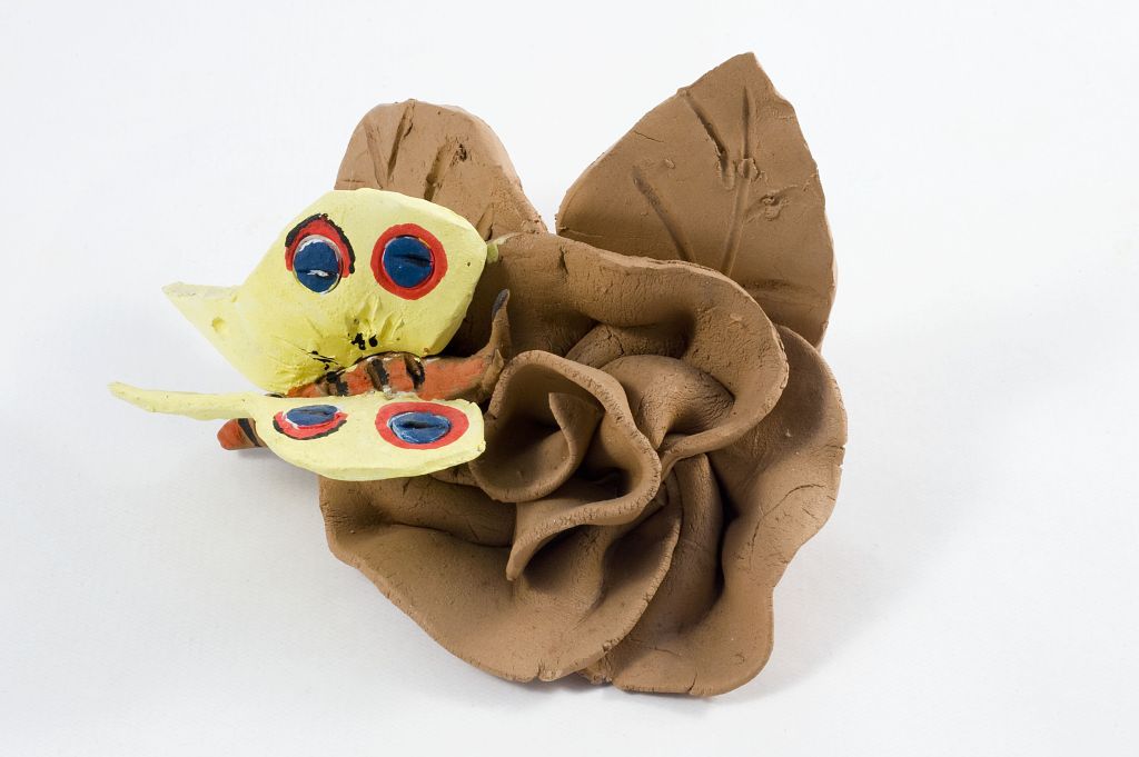 fiore con farfalla (fischietto, a fessura interna, strumenti musicali) - scuola (1989 post - 2015 ante)