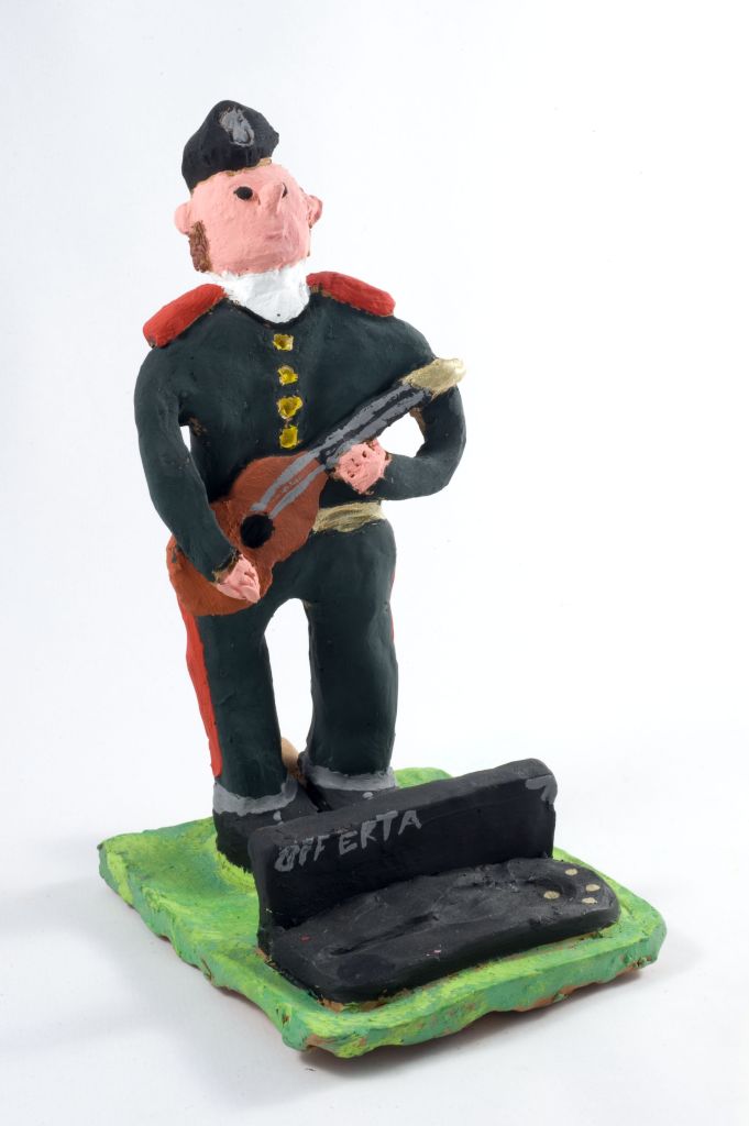 Offerta: causa ritardo paga mensile, carabiniere con chitarra (fischietto, a fessura interna, strumenti musicali) di Barone Barbara - scuola (2013)