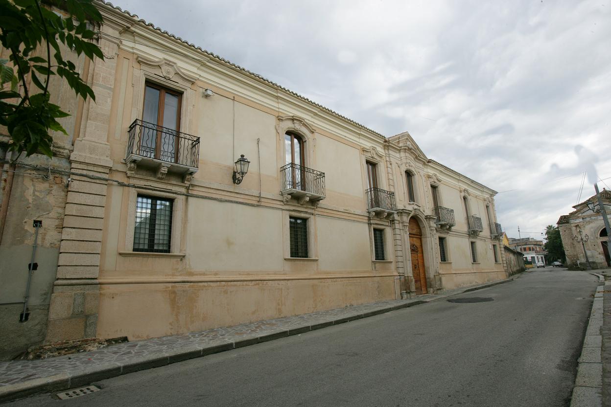 Palazzo Zerbi (palazzo, privato) - Taurianova (RC) 