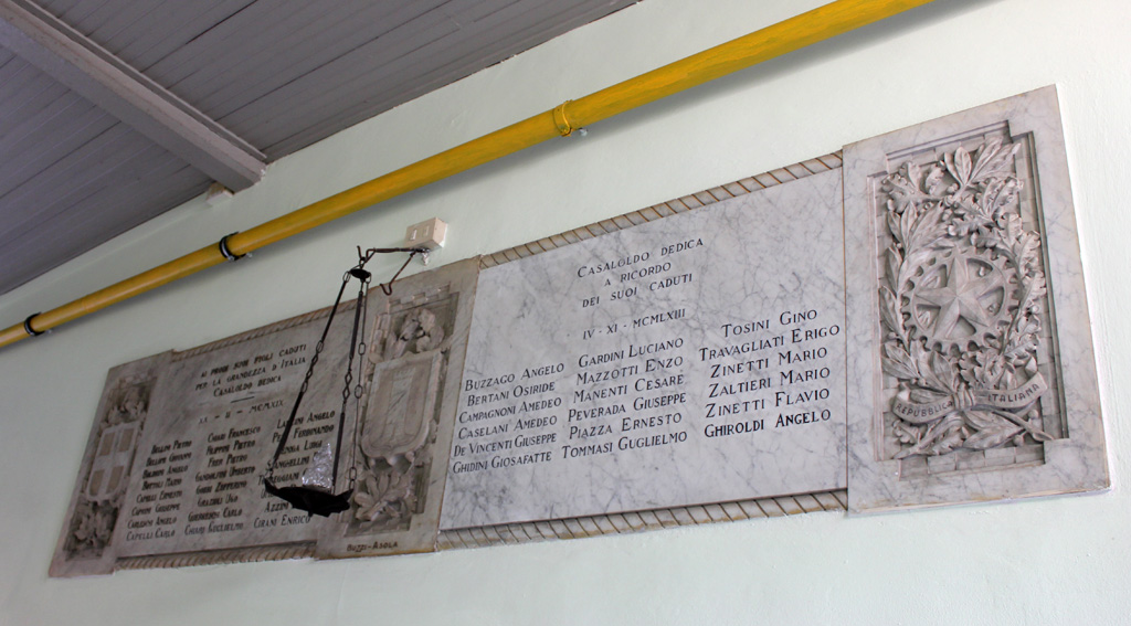 lapide commemorativa ai caduti, opera isolata di Buzzi Carlo Antonio - ambito italiano (sec. XX, sec. XX)