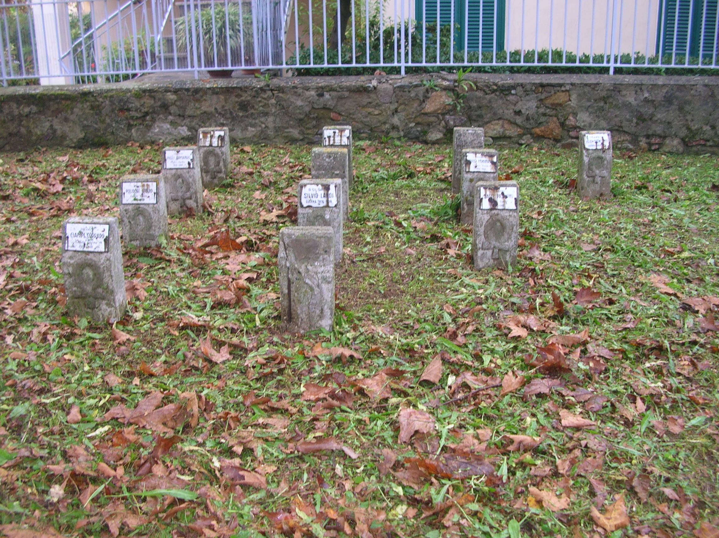 soggetto assente (monumento ai caduti) - ambito toscano (prima metà sec. XX)