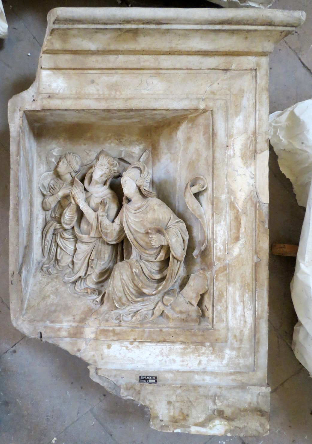 donne inginocchiate (calco) di Pierotti Pietro (sec. XIX)