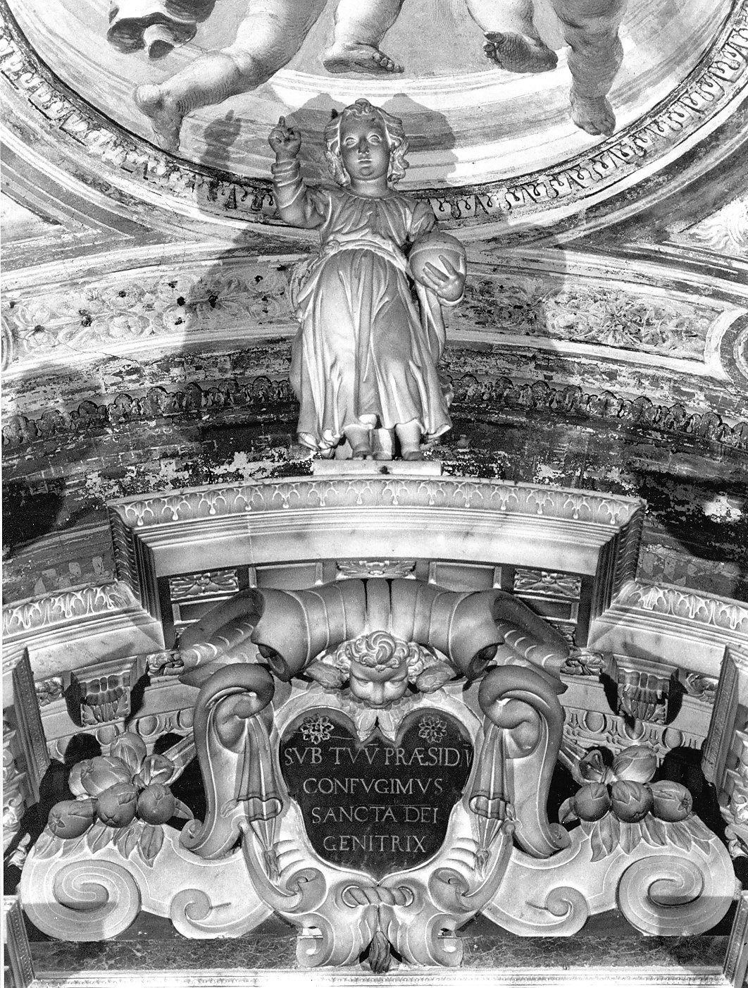 Dio Padre benedicente (statua, elemento d'insieme) di Orsolino Tommaso (attribuito) (metà sec. XVII)