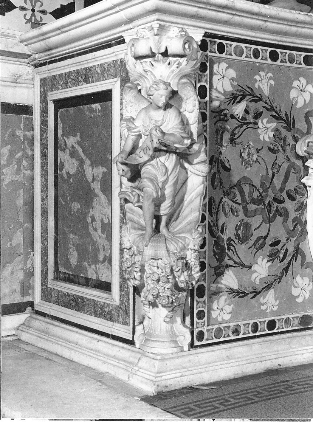 angelo (statua, elemento d'insieme) di Rusnati Giuseppe (attribuito) (sec. XVII)