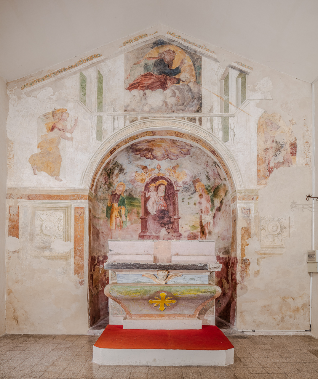 Madonna in trono con Bambino e angeli tra San Sebastiano e San Rocco con Annunciazione e Dio Padre (dipinto) - ambito laziale (prima metà XVI)