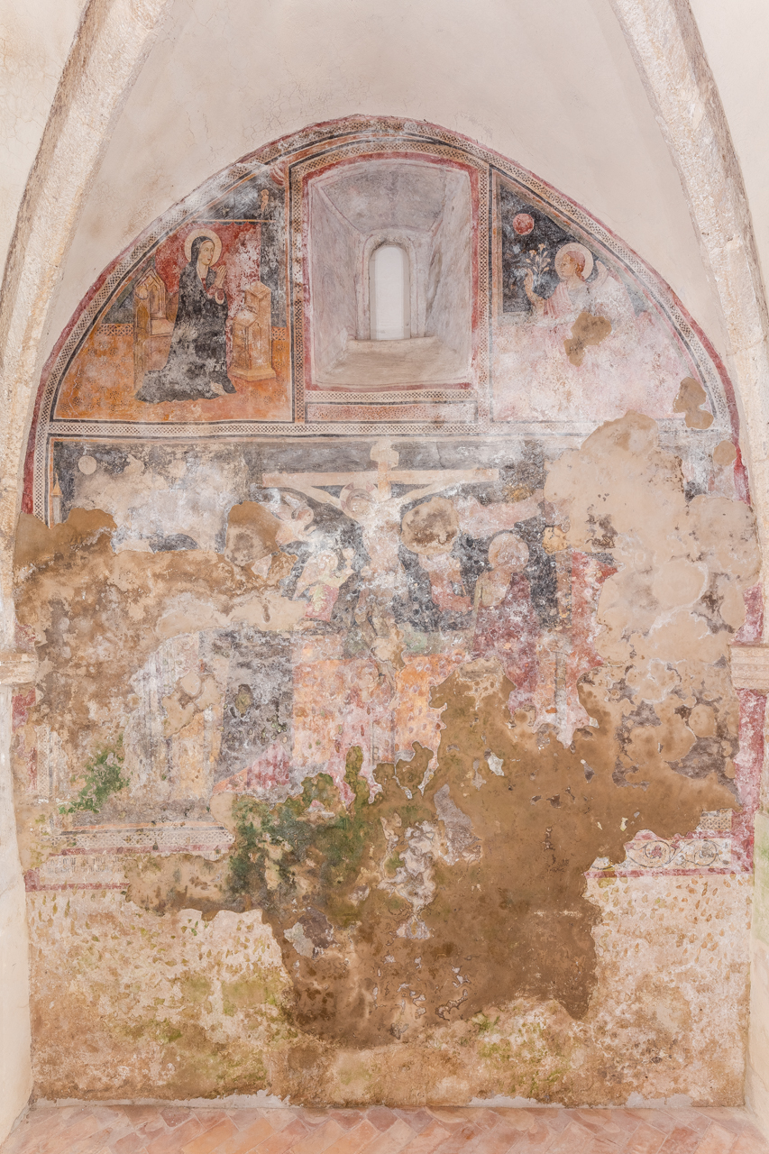 crocifissione di Cristo e Annunciazione; Madonna con Bambino in trono e San Giovanni Battista (decorazione pittorica) - ambito laziale (fine/ metà XIV-XV)