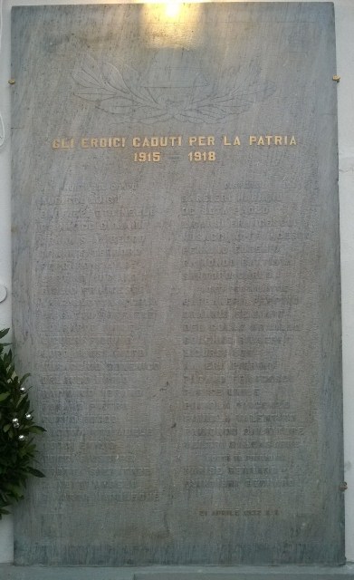 lapide commemorativa ai caduti - ambito Italia meridionale (sec. XX)