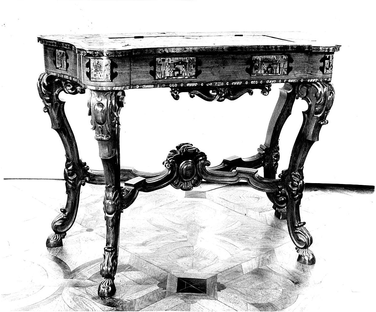 scrittoio, opera isolata - manifattura tedesca (metà sec. XIX)