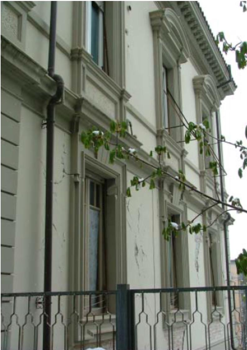 Edificio sito in via Francesco De' Marchi (palazzina) - L'Aquila (AQ)  (XX)