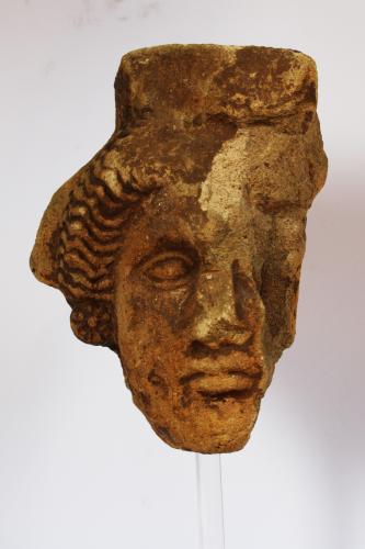 statua femminile (fine sec. V a.C)