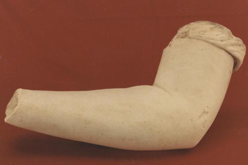 braccio di statua (secc. I-II d.C)