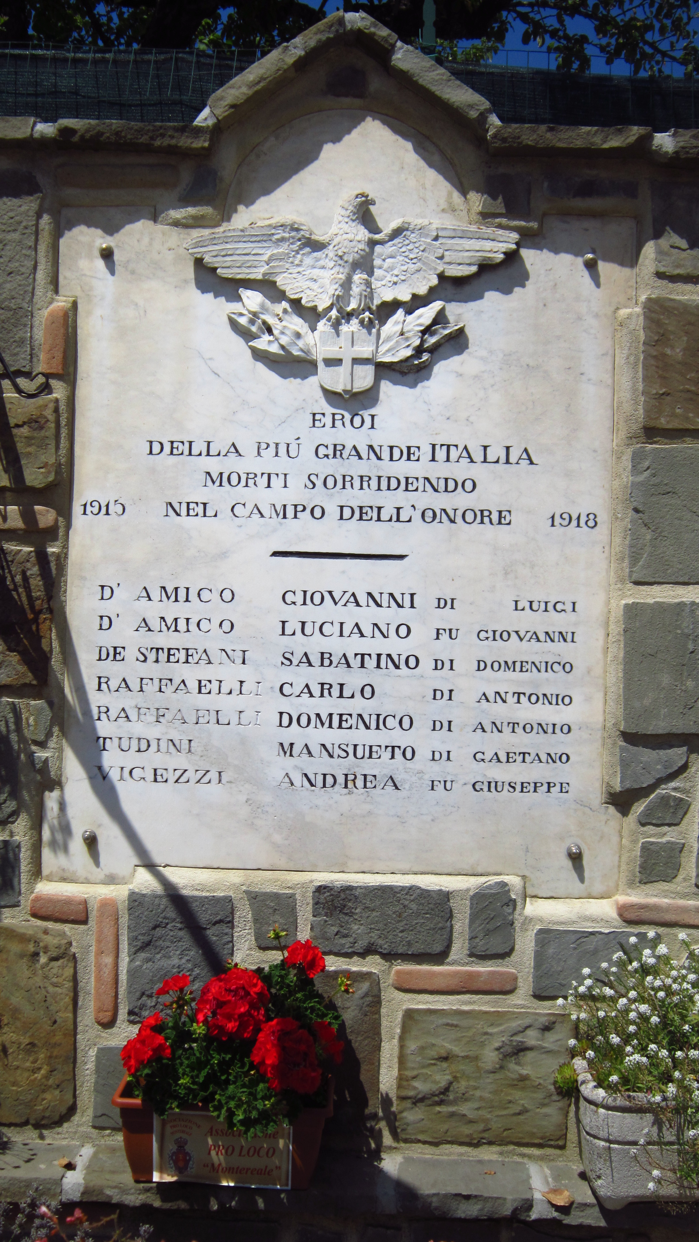 lapide commemorativa ai caduti - ambito abruzzese (secondo quarto XX)