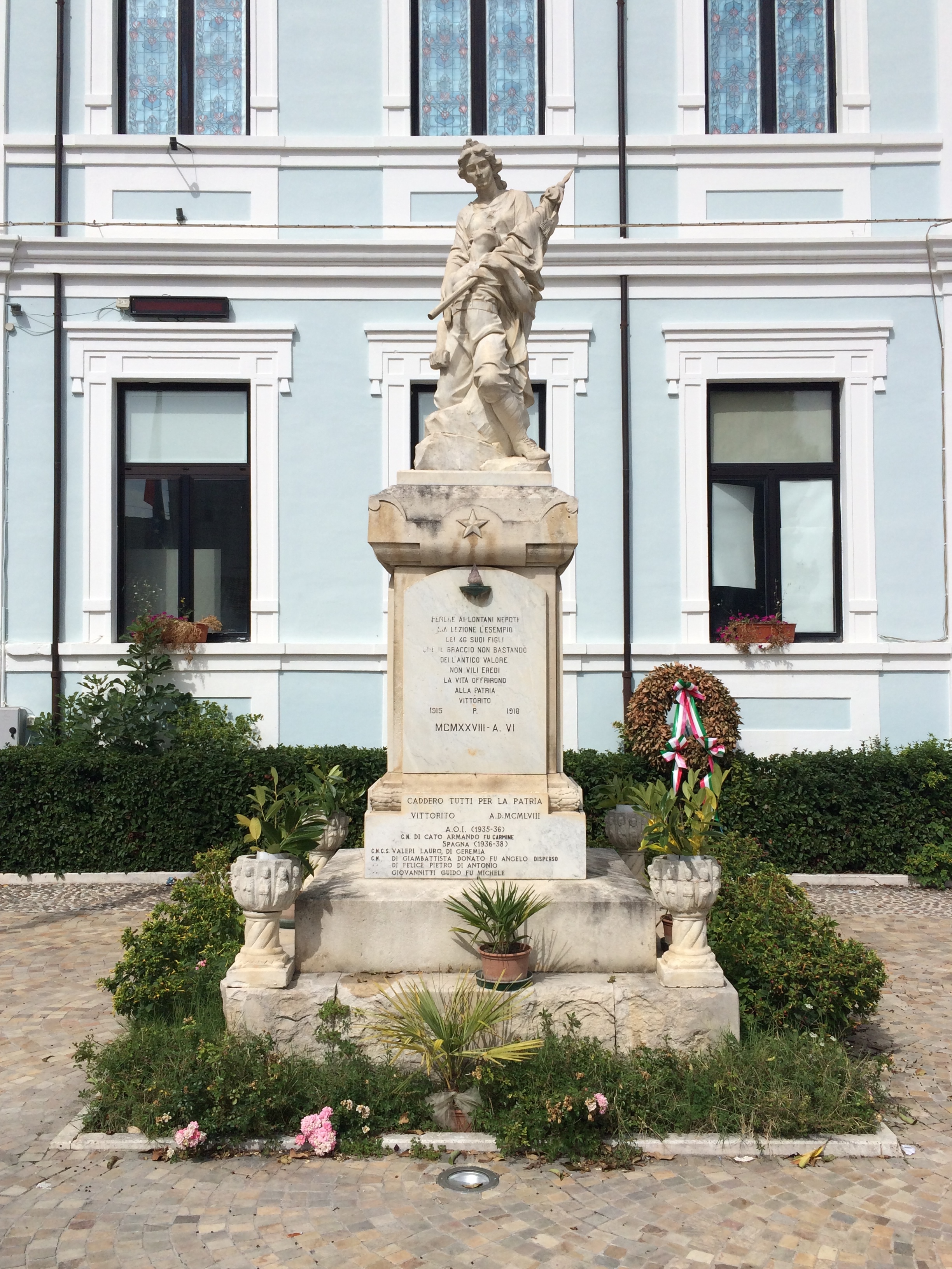 monumento ai caduti - a cippo - ambito abruzzese (prima metà XX sec)